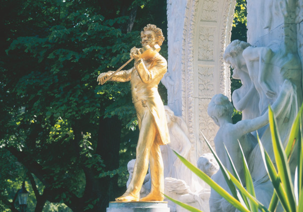     Pamätník Johanna Straussa, Stadtpark, Viedeň 